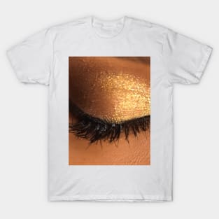 Stylized image of the eye - sleep my love T-Shirt